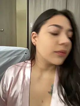 Latina vanessa online show from February 15, 2025, 3:17 pm