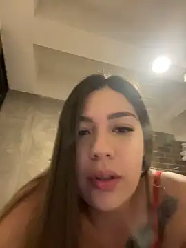 Snapshot of Latina_vanessa chatting on July 9, 2026, 11:48 pm Latina vanessa online show from July 9, 2026, 11:48 pm