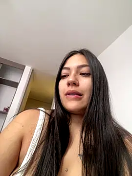 Snapshot of Latina_vanessa chatting on October 12, 2025, 4:52 pm Latina vanessa online show from October 12, 2025, 4:52 pm