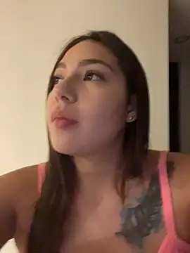 Snapshot of Latina_vanessa chatting on July 31, 2026, 11:57 pm Latina vanessa online show from July 31, 2026, 11:57 pm