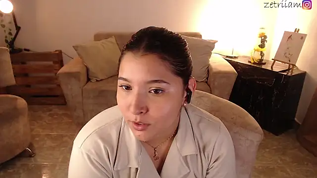 Snapshot of Zetrionn chatting on November 5, 2025, 3:09 am Zetrionn online show from November 5, 2025, 3:09 am