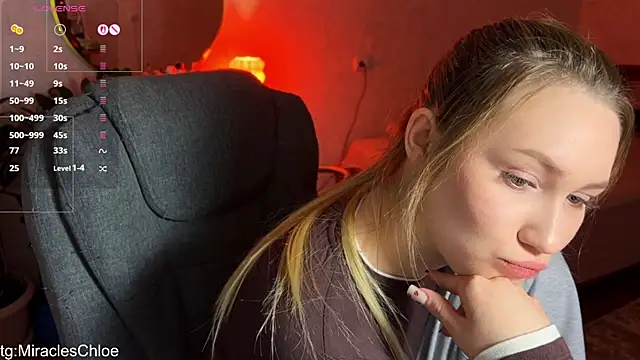 Snapshot of ChloeMillerMeow chatting on May 7, 2026, 5:27 pm ChloeMillerMeow online show from May 7, 2026, 5:27 pm