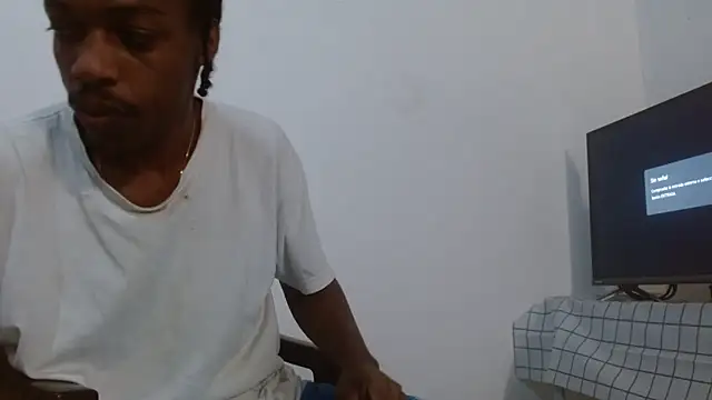 Larry-n-clouds online show from February 18, 2026, 4:47 pm