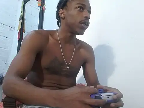 Larry-n-clouds online show from February 28, 2026, 6:40 pm