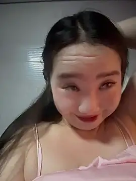 Snapshot of Asianpie_ chatting on June 28, 2026, 12:06 am Asianpie online show from June 28, 2026, 12:06 am
