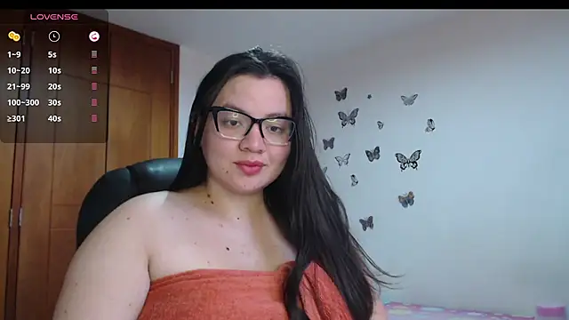 Snapshot of Sarahros1 chatting on November 23, 2025, 10:09 pm Sarahros1 online show from November 23, 2025, 10:09 pm