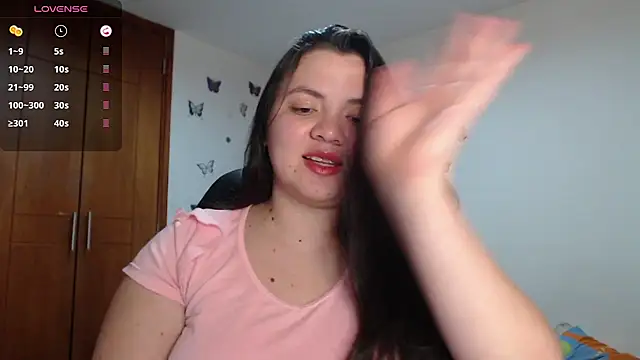 Snapshot of Sarahros1 chatting on September 24, 2025, 4:19 am Sarahros1 online show from September 24, 2025, 4:19 am