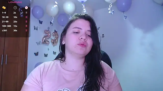 Snapshot of Sarahros1 chatting on December 3, 2024, 4:10 am Sarahros1 online show from December 3, 2024, 4:10 am
