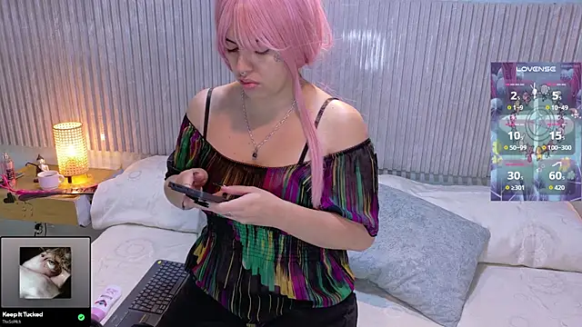 Snapshot of Eli666uwu chatting on December 5, 2025, 11:31 am Eli666uwu online show from December 5, 2025, 11:31 am