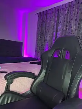 Snapshot of soy_paulina chatting on November 9, 2025, 5:11 am soy paulina online show from November 9, 2025, 5:11 am