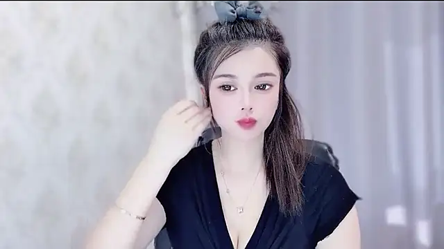 Snapshot of VIWVI chatting on February 7, 2026, 5:15 am VIWVI online show from February 7, 2026, 5:15 am