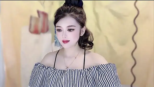 Snapshot of VIWVI chatting on March 6, 2026, 5:02 am VIWVI online show from March 6, 2026, 5:02 am