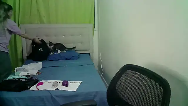 katy pp online show from October 16, 2025, 12:41 am