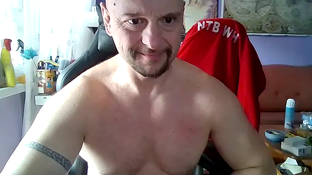 Snapshot of Sports-beast chatting on April 3, 2026, 11:27 am Sports-beast online show from April 3, 2026, 11:27 am