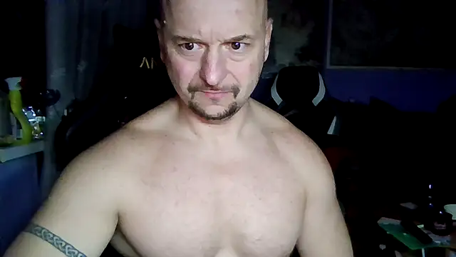 Sports-beast online show from February 3, 2026, 9:42 pm