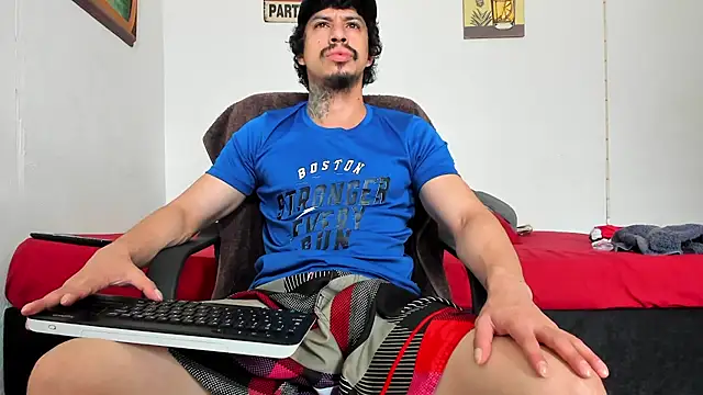 TristanWoods online show from February 19, 2025, 3:05 pm
