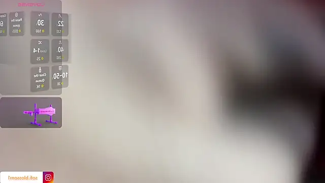 Snapshot of Sofi_Blossom chatting on November 7, 2025, 7:29 pm Sofi Blossom online show from November 7, 2025, 7:29 pm