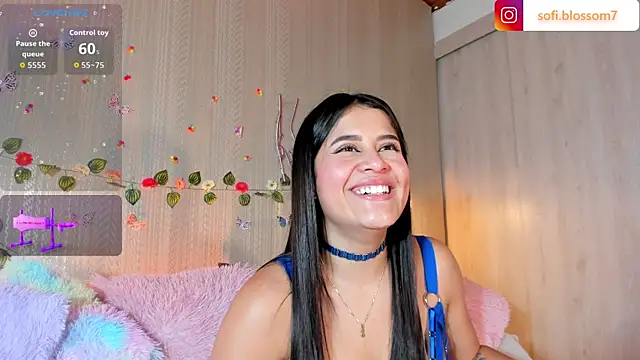 Snapshot of Sofi_Blossom chatting on June 24, 2026, 9:12 pm Sofi Blossom online show from June 24, 2026, 9:12 pm