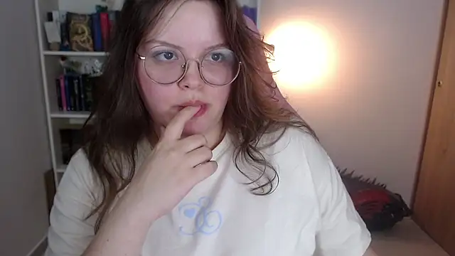 Gabiwaifu online show from May 16, 2026, 4:11 am