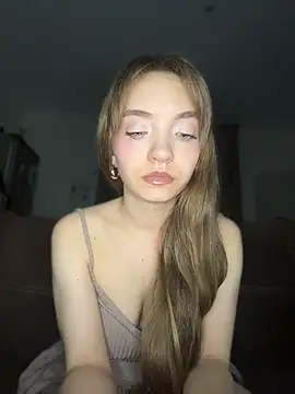 BarbaraFantasy online show from May 6, 2026, 7:07 pm