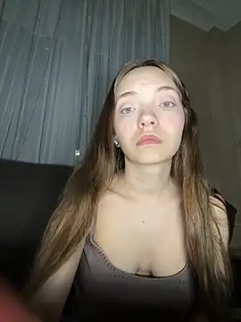 Snapshot of BarbaraFantasy chatting on November 18, 2025, 9:18 pm BarbaraFantasy online show from November 18, 2025, 9:18 pm