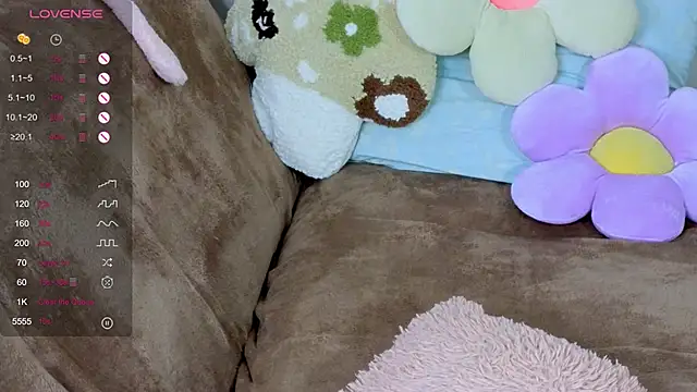 Snapshot of TrissMerigold9 chatting on October 9, 2025, 9:26 pm TrissMerigold9 online show from October 9, 2025, 9:26 pm