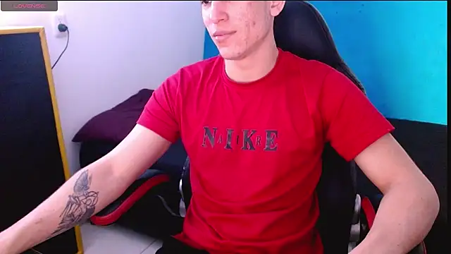 Snapshot of deividcloud36 chatting on March 12, 2026, 5:39 pm deividcloud36 online show from March 12, 2026, 5:39 pm