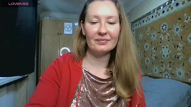 AnnaXLovers online show from April 29, 2026, 10:52 am