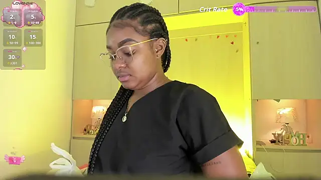 Snapshot of tamaraa_smiith chatting on October 15, 2025, 7:44 pm tamaraa smiith online show from October 15, 2025, 7:44 pm