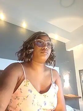 Snapshot of Adelehottman chatting on November 8, 2025, 2:20 pm Adelehottman online show from November 8, 2025, 2:20 pm