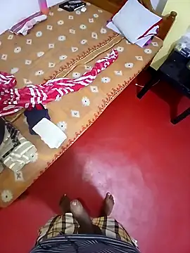 alanjoyoo online show from December 17, 2025, 6:35 pm