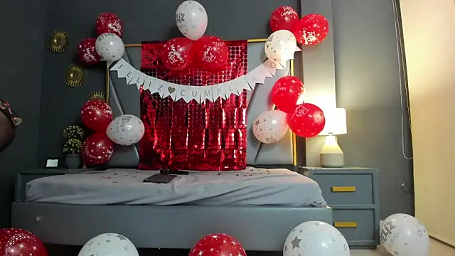 Snapshot of BrendaAdams_ chatting on October 20, 2025, 11:55 am BrendaAdams online show from October 20, 2025, 11:55 am