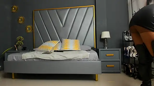 Snapshot of BrendaAdams_ chatting on March 13, 2025, 11:08 am BrendaAdams online show from March 13, 2025, 11:08 am