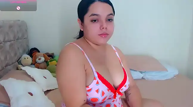 Snapshot of Sara-04 chatting on February 27, 2025, 11:26 pm Sara-04 online show from February 27, 2025, 11:26 pm