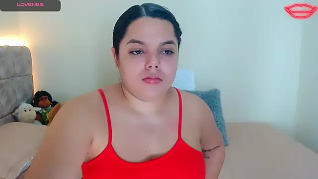 Snapshot of Sara-04 chatting on February 14, 2025, 12:19 am Sara-04 online show from February 14, 2025, 12:19 am
