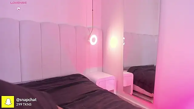  huge boobs ebony online show from March 7, 2026, 7:52 pm