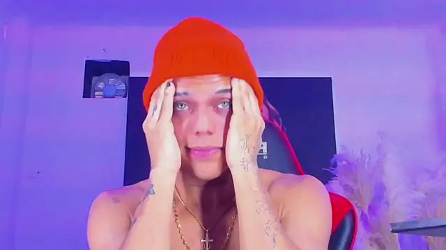 Snapshot of visaelX chatting on January 18, 2025, 9:56 am visaelX online show from January 18, 2025, 9:56 am