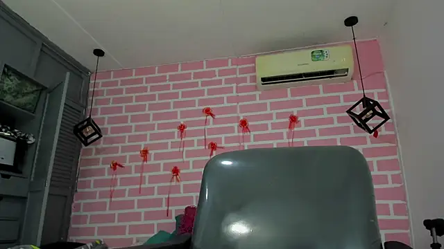 emy 0 online show from February 26, 2025, 8:25 pm