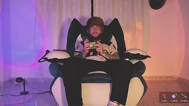 Ash gusbig online show from May 4, 2026, 2:59 am
