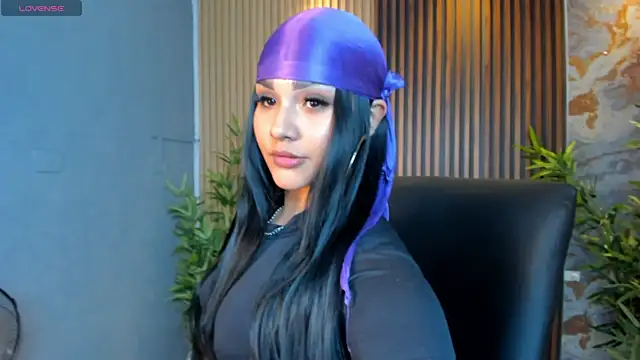 Snapshot of ArigyGomez chatting on October 22, 2025, 5:01 pm ArigyGomez online show from October 22, 2025, 5:01 pm