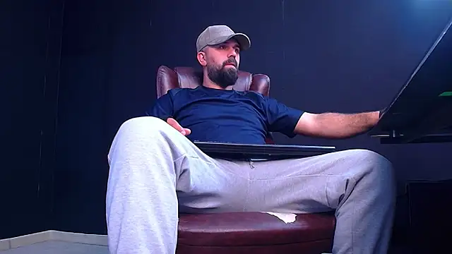 JackEthann online show from September 10, 2025, 5:06 am