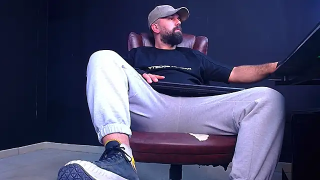 JackEthann online show from September 22, 2025, 5:02 am