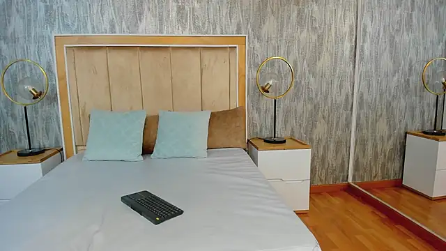 AshleeyPrincess online show from February 1, 2026, 1:42 pm