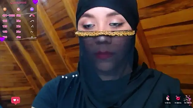 AmbarBurhan online show from October 15, 2025, 4:04 pm