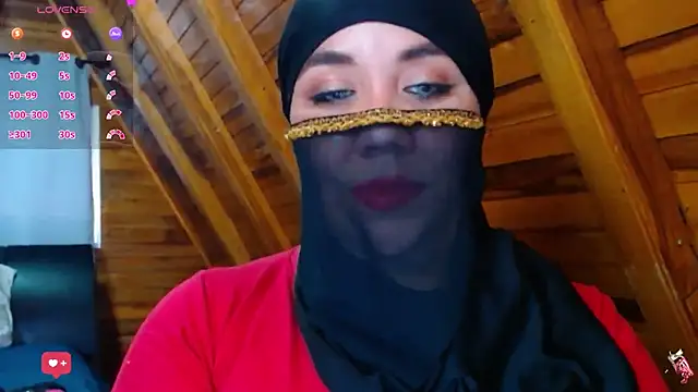 AmbarBurhan online show from November 7, 2025, 5:28 pm