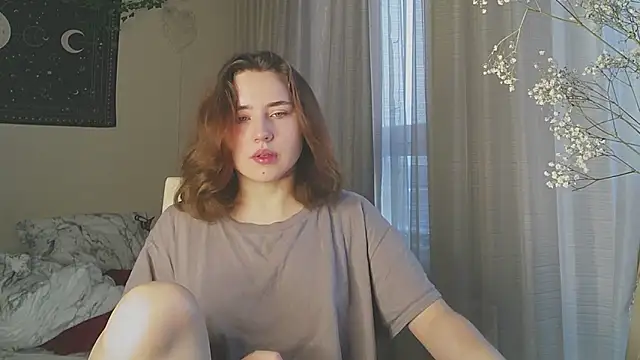 Snapshot of Aurora_workerr chatting on February 26, 2025, 1:14 am Aurora workerr online show from February 26, 2025, 1:14 am