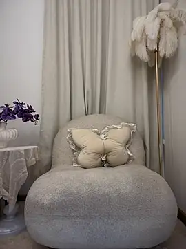 Snapshot of Hot_Mm chatting on May 25, 2026, 10:47 am Hot Mm online show from May 25, 2026, 10:47 am