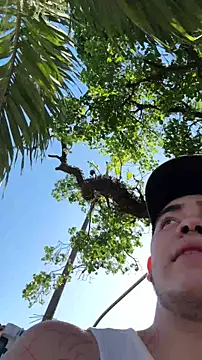 hellofmike online show from December 15, 2025, 1:50 pm