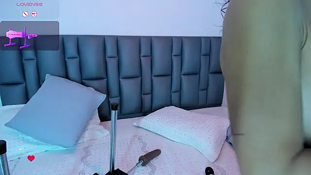 Abbyadams online show from November 15, 2025, 3:10 am