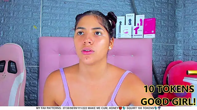 AriannaLewiis online show from February 28, 2025, 11:12 pm